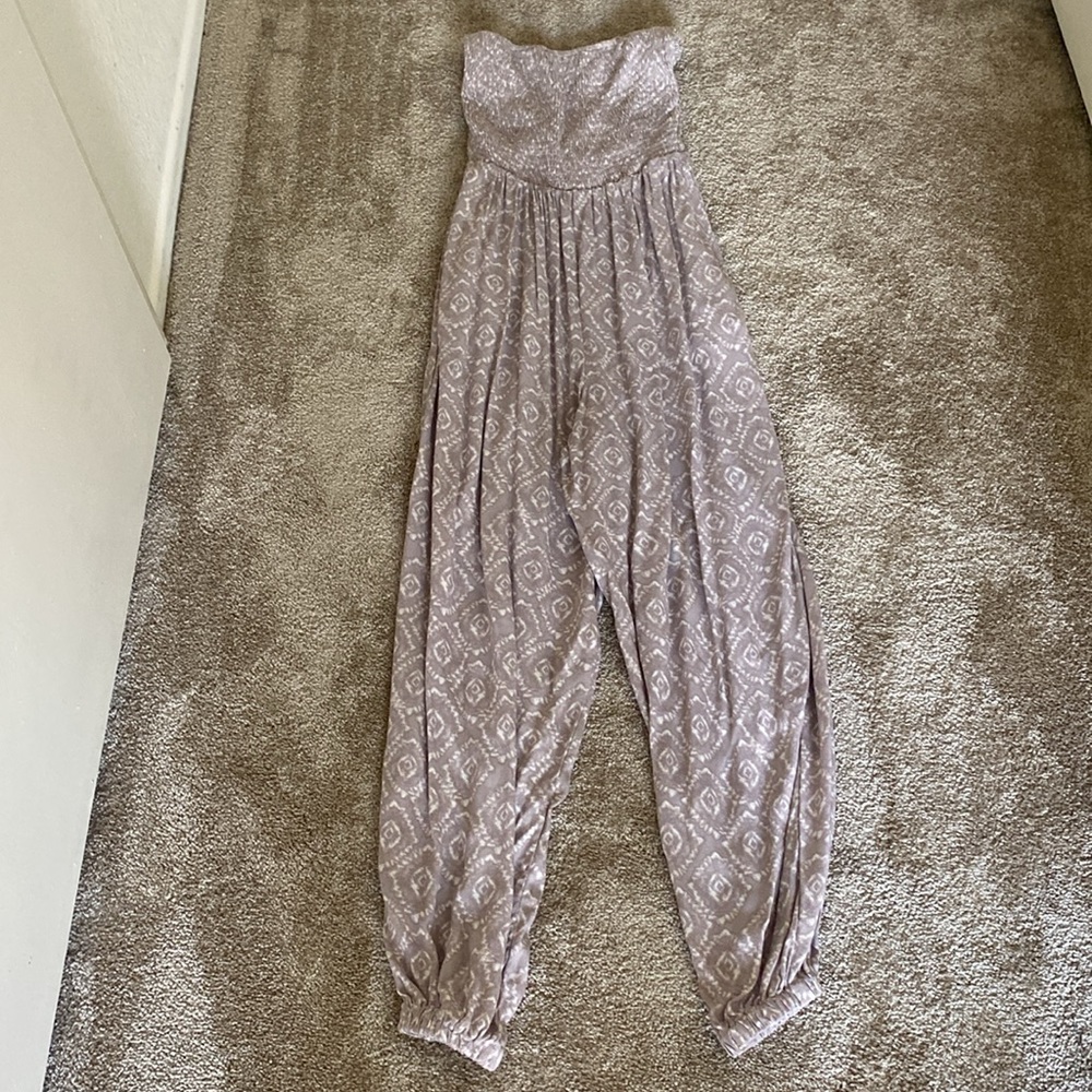 NWOT- Style Rack Boho Strapless Jumper